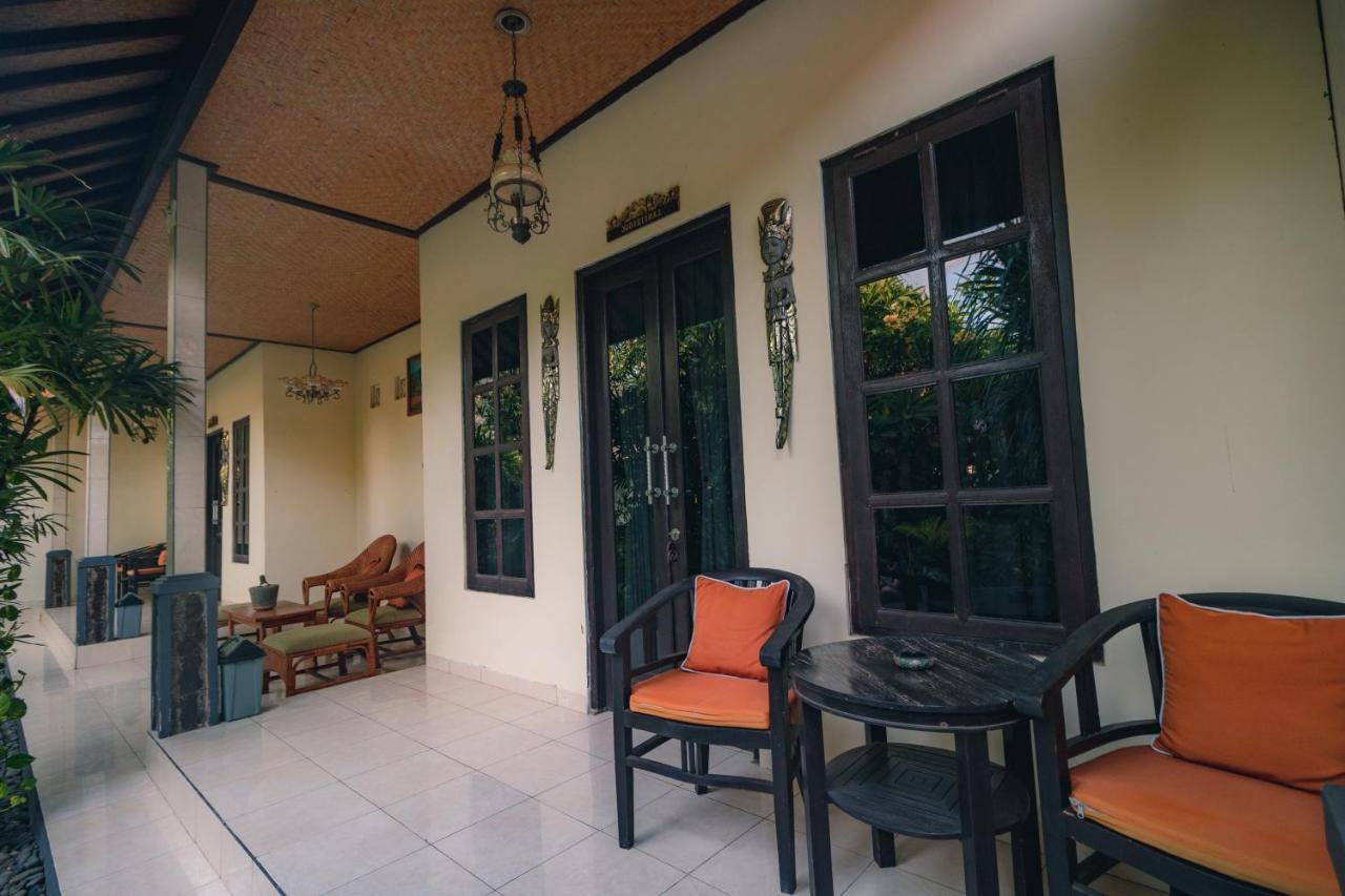 Giri Sari Guest House Pemuteran  Exterior photo