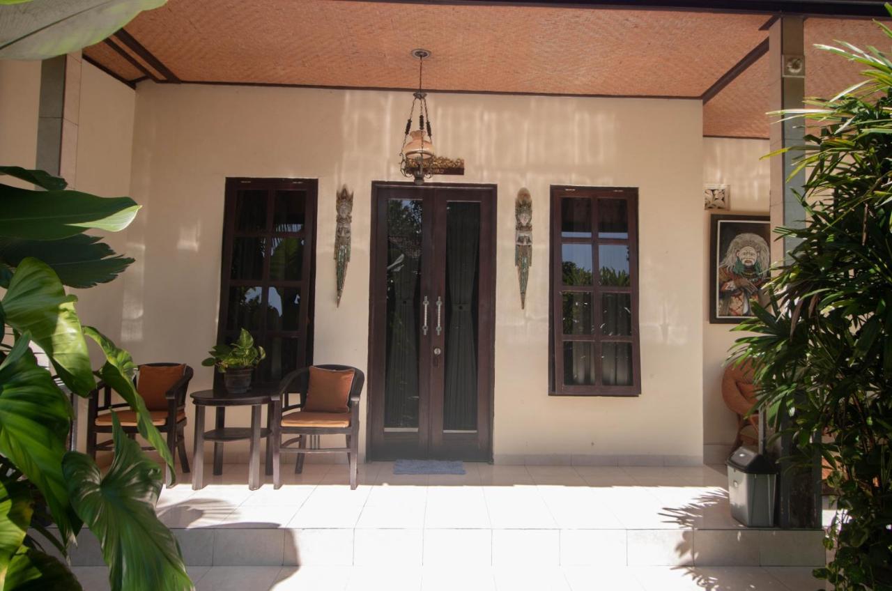 Giri Sari Guest House Pemuteran  Exterior photo